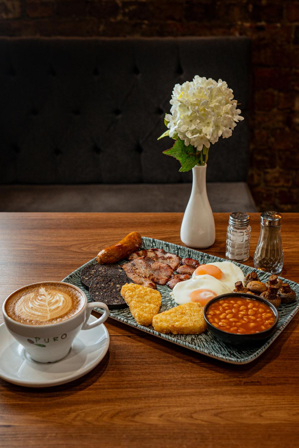 Full English breakfast at Jenny's Northampton